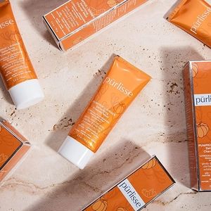 *BNIB* Purlisse Pumpkin + Ginger Detoxifying Charcoal Mask